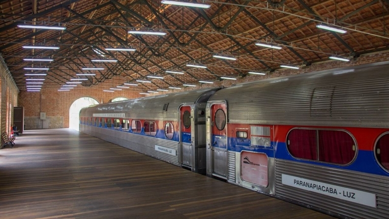 Trem Expresso da CPTM faz passeio até Paranapiacaba