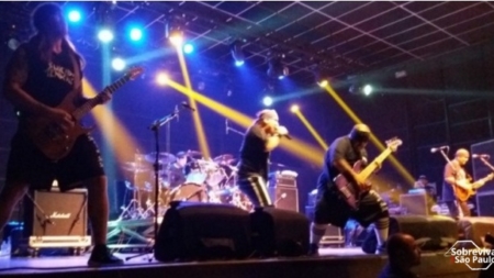 Suicidal Tendencies toca e leva o público à loucura em São Paulo