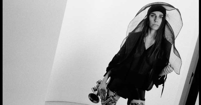 Popload promove show gratuito e “social” de PJ Harvey