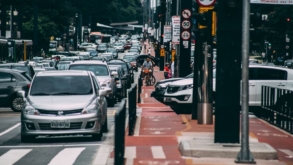 Escolher o caos e ser feliz por ficar