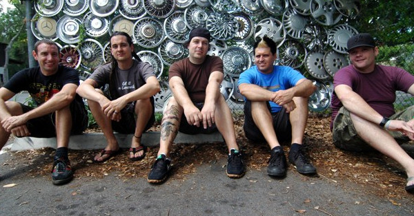 Less Than Jake grava vídeo falando sobre shows no Brasil