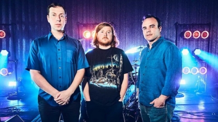 Balaclava Fest traz Future Islands em maio para o Brasil