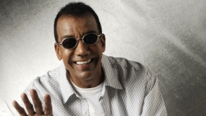 Jorge Ben Jor se apresenta no Espaço das Américas em maio