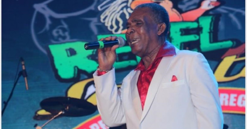 Ken Boothe, lenda viva da música jamaicana, faz shows em São Paulo