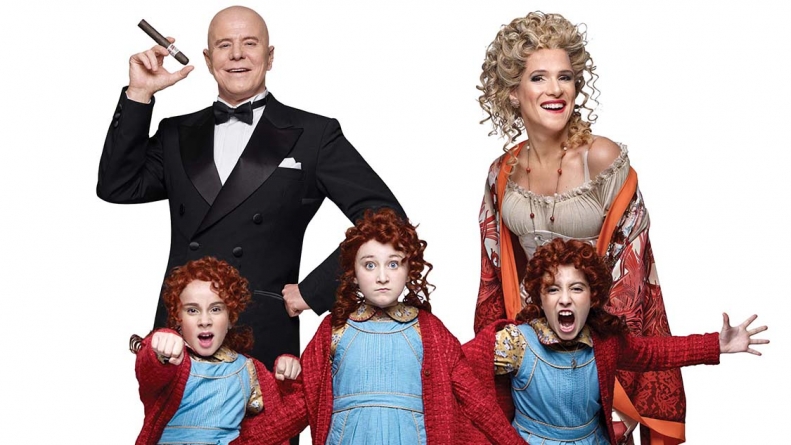 “Annie, o Musical” fica em cartaz no Teatro Santander até outubro