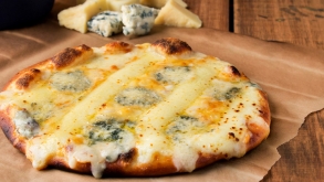 Monte uma pizza com seus ingredientes favoritos na Pizza Makers