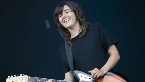 Courtney Barnett se apresenta em São Paulo nesta quinta-feira