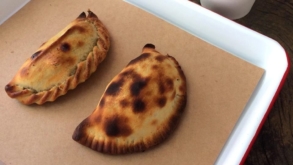 Rede de empanadas La Guapa ganha nova unidade em São Paulo