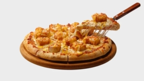 Domino’s inaugura 300ª unidade e lança pizza de pão de alho
