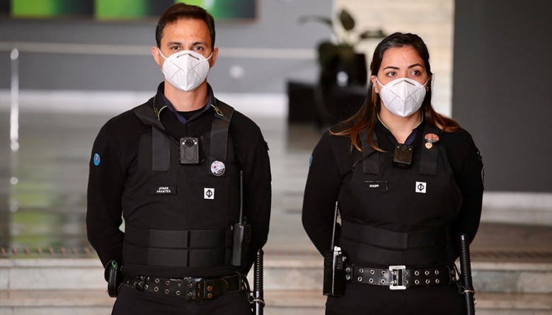 Seguranças do Metrô de São Paulo terão câmeras acopladas em uniformes