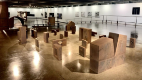 Últimos dias da mostra no MuBE que reúne arquitetura de Paulo Mendes da Rocha e obras de Amilcar de Castro