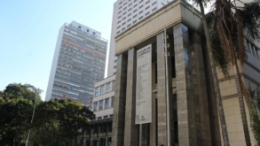 Bibliotecas perto das Estações do Metrô de São Paulo que você precisa conhecer!