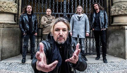 Sonata Arctica grava vídeo convidando fãs para turnê latino-americana