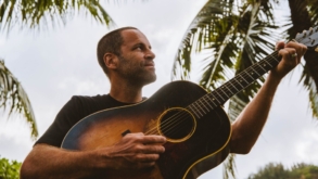 Jack Johnson anuncia shows no Brasil em janeiro de 2023