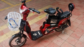 Moto elétrica para entregador: vale a pena?