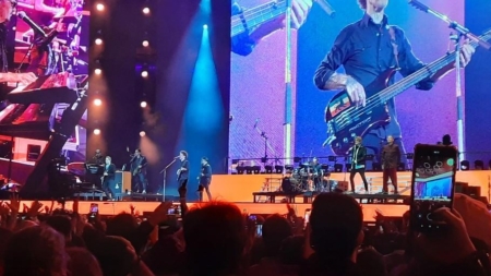 Show da turnê Titãs Encontro fascina o público em São Paulo