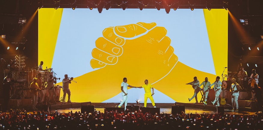 Seu Jorge e Alexandre Pires marcam novas datas da tour “Irmãos” em São Paulo