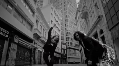 Centro de São Paulo vira cenário para clipe de banda de ska