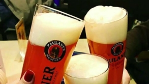 The Blue Pub: com duas unidades, pub é ideal para celebrar o “mês da cerveja”