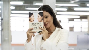Palestrante e influencer Juliana Goes lança novo livro na Livraria da Vila
