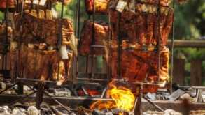 Bárbaros BBQ: festival gastronômico reúne grandes nomes do churrasco em São Paulo